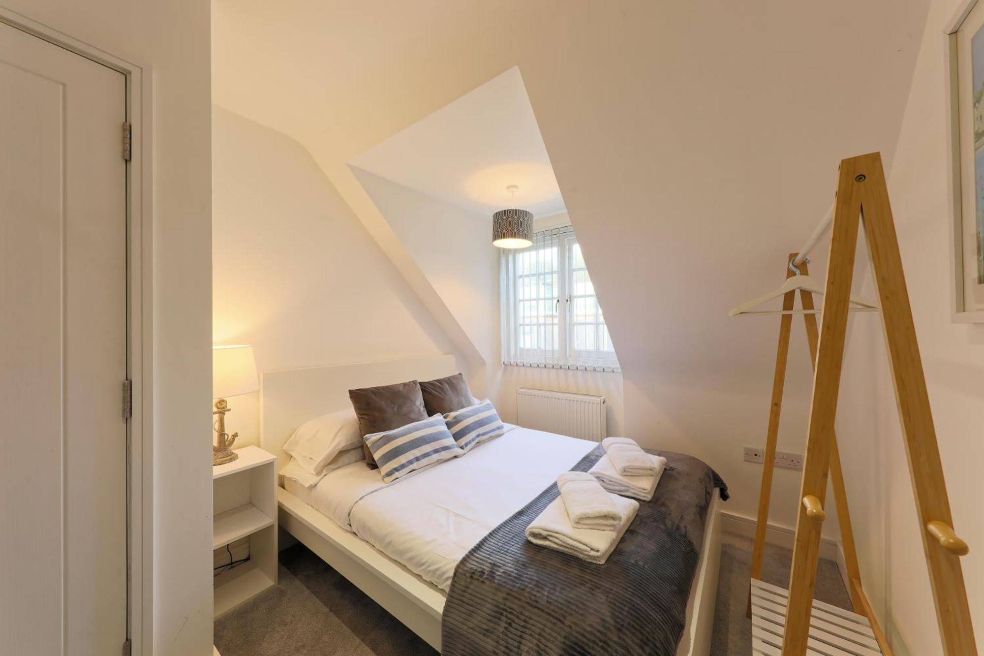 Hythe Townhouse Retreat Villa Exterior photo